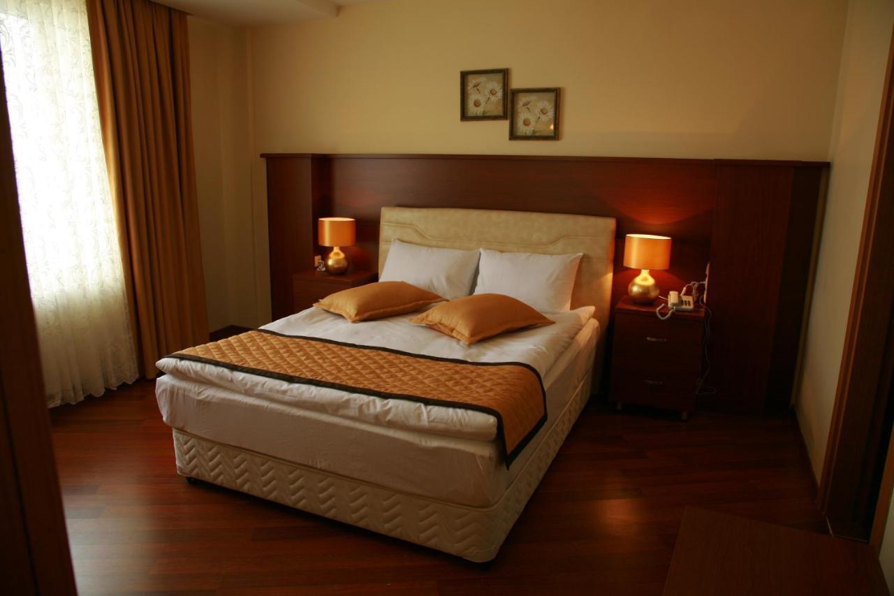 Otel 악차코자 외부 사진